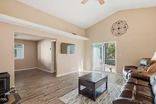 725 Williamson Loop, Grants Pass, OR 97526 - Photo 9