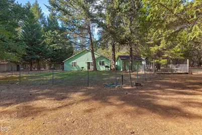 725 Williamson Loop, Grants Pass, OR 97526 - Photo 21