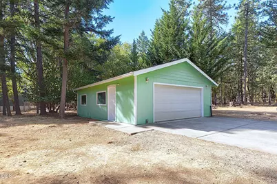 725 Williamson Loop, Grants Pass, OR 97526 - Photo 31