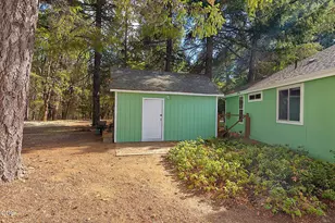 725 Williamson Loop, Grants Pass, OR 97526 - Photo 29