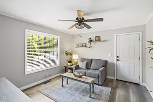 1870 Meadow Glen, Grants Pass, OR 97527 - Photo 13
