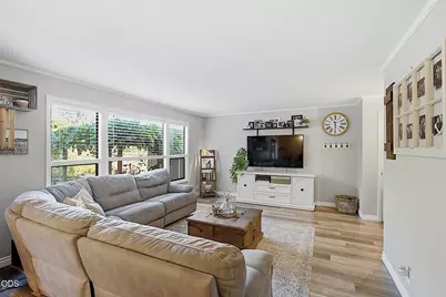 1870 Meadow Glen, Grants Pass, OR 97527 - Photo 5