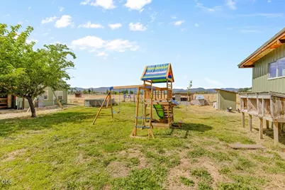 14501 Avalon Road, White City, OR 97503 - Photo 55
