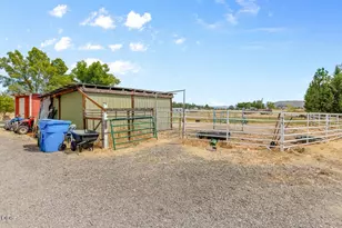 14501 Avalon Rd, White City, OR 97503 - Photo 53