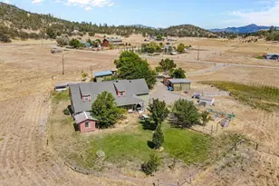 14501 Avalon Rd, White City, OR 97503 - Photo 7