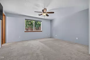 1011 Coachman Dr, Central Point, OR 97502 - Photo 15