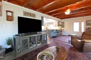 20551 Hwy 62, Shady Cove, OR 97539 - Photo 9