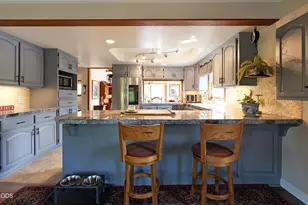 20551 Hwy 62, Shady Cove, OR 97539 - Photo 11