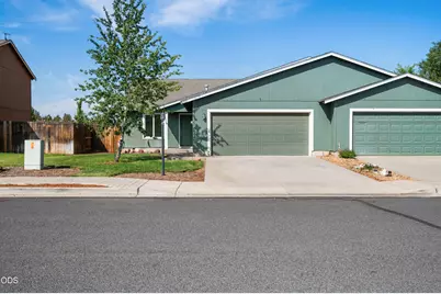 970 SE Kierra Place, Madras, OR 97741 - Photo 1