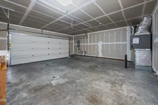 970 SE Kierra Pl, Madras, OR 97741 - Photo 25