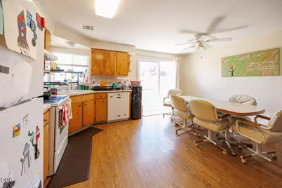 2941 Sylvia Road, Medford, OR 97502 - Photo 7