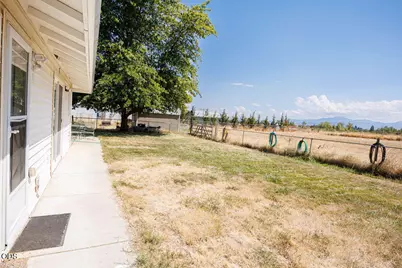 2941 Sylvia Road, Medford, OR 97502 - Photo 33