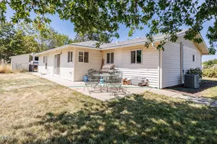 2941 Sylvia Rd, Medford, OR 97502 - Photo 25