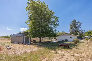 2941 Sylvia Rd, Medford, OR 97502 - Photo 31