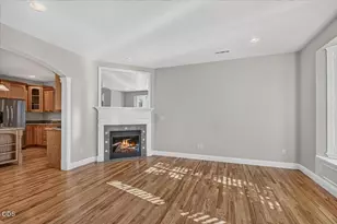 1240 Stonegate Dr, Medford, OR 97504 - Photo 5
