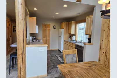 1732 Prairie Falcon Drive, Redmond, OR 97756 - Photo 15