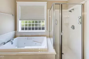 527 Sutton Pl, Ashland, OR 97520 - Photo 25