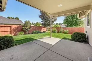 238 SW Jamee Kay Ln, Grants Pass, OR 97527 - Photo 47