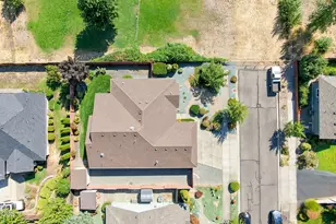 238 SW Jamee Kay Ln, Grants Pass, OR 97527 - Photo 41