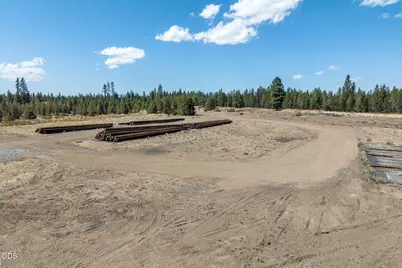 17150 Rosland Road, La Pine, OR 97739 - Photo 13