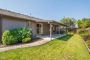 932 SW Princess Cir, Grants Pass, OR 97527 - Photo 41