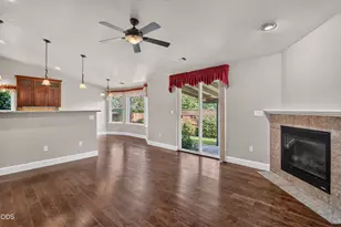932 SW Princess Cir, Grants Pass, OR 97527 - Photo 21