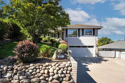 171 Shaniko Court, Medford, OR 97504 - Photo 3