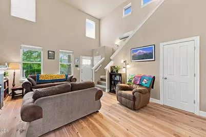 63119 NE De Haviland Street, Bend, OR 97701 - Photo 9