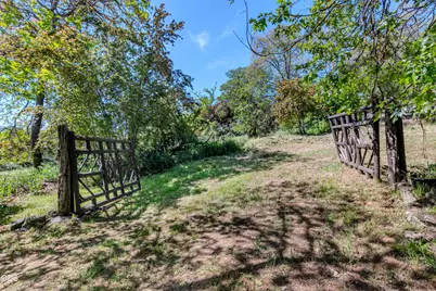 2569 Old Stage Road, Medford, OR 97502 - Photo 61