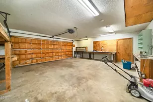 2900 NE Barnes Rd, Prineville, OR 97754 - Photo 37