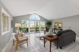 262 Sheridan St, Ashland, OR 97520 - Photo 3