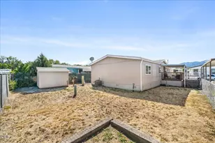 3555 S Pacific Hwy, Medford, OR 97501 - Photo 9