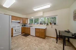 291 NW 4th St, Prineville, OR 97754 - Photo 9