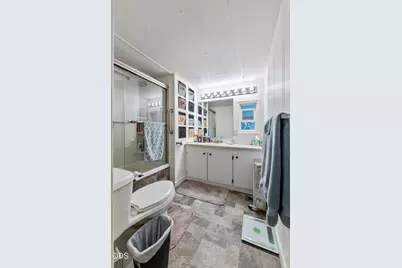 515 E Main Street #UNIT 6, Rogue River, OR 97537 - Photo 17