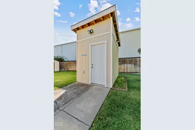 515 E Main Street #UNIT 6, Rogue River, OR 97537 - Photo 9