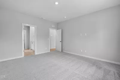 2487 NW 23rd Loop South, Redmond, OR 97756 - Photo 11