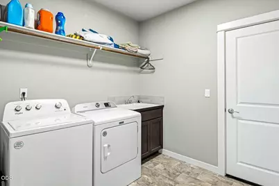 1734 NW Upas Place, Redmond, OR 97756 - Photo 13
