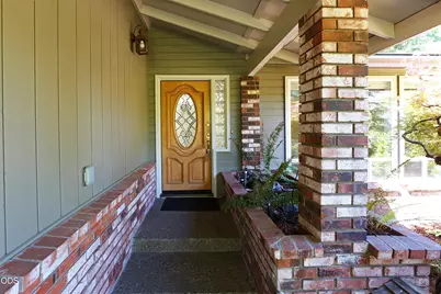 76 Monterey Drive, Medford, OR 97504 - Photo 11