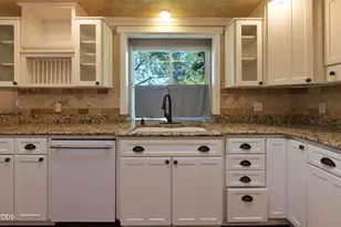 76 Monterey Dr, Medford, OR 97504 - Photo 21