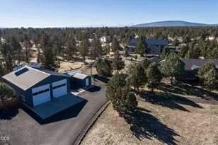 11855 SW Meadows Ln, Culver, OR 97734 - Photo 3