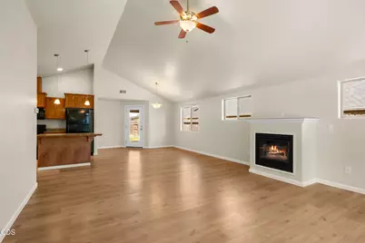1466 Clearsprings Drive, Medford, OR 97501 - Photo 5