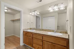 1466 Clearsprings Dr, Medford, OR 97501 - Photo 19