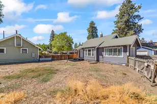 942 NW Delaware Ave, Bend, OR 97703 - Photo 7