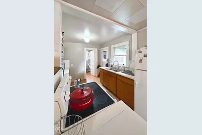 942 NW Delaware Avenue, Bend, OR 97703 - Photo 37
