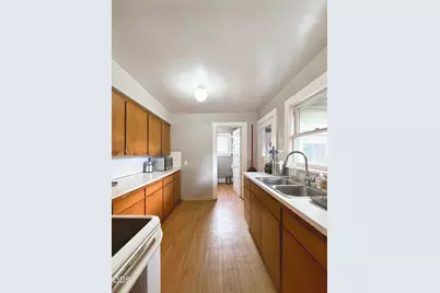 942 NW Delaware Avenue, Bend, OR 97703 - Photo 35
