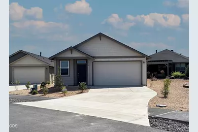 2618 NW 26th Loop North, Redmond, OR 97756 - Photo 1