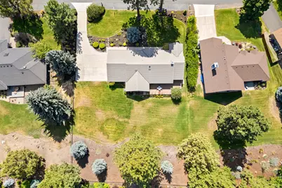 21044 Desert Woods Drive, Bend, OR 97702 - Photo 45