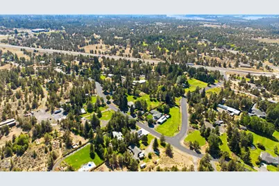 63825 Scenic Drive, Bend, OR 97703 - Photo 49