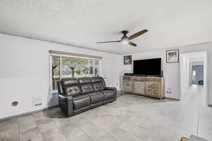 63825 Scenic Dr, Bend, OR 97703 - Photo 9