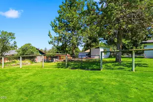 63825 Scenic Dr, Bend, OR 97703 - Photo 39